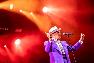 Kid Creole & The Coconuts @ Beleuvenissen, picture 10, photographed by Kurt Jacobs - FrontView Magazine