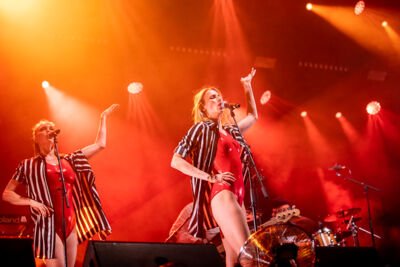 Kid Creole & The Coconuts @ Beleuvenissen, picture 11, photographed by Kurt Jacobs - FrontView Magazine