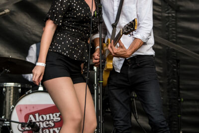 Along Comes Mary @ Paal op Stelten, picture 7, photographed by Heidi Nys - FrontView Magazine