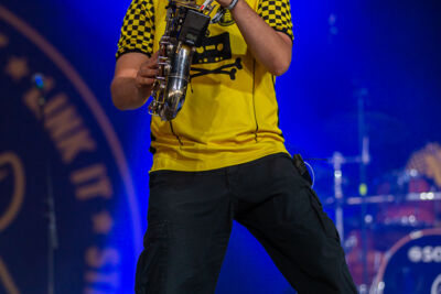 Dubioza Kolektive @ Dranouter, picture 3, photographed by Chris Lippens - FrontView Magazine
