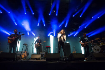 Intergalactic Lovers @ Linkerwoofer 2019, picture 9, photographed by Marc Verdonck - FrontView Magazine