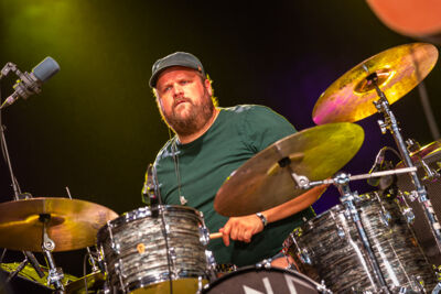 Lenny & De Wespen @ Dranouter, foto 10, foto's door Chris Lippens - FrontView Magazine