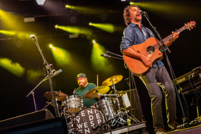 Lenny & De Wespen @ Dranouter, foto 13, foto's door Chris Lippens - FrontView Magazine