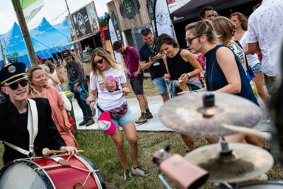 Sfeer vrijdag @ Dranouter, picture 1, photographed by Chris Lippens - FrontView Magazine
