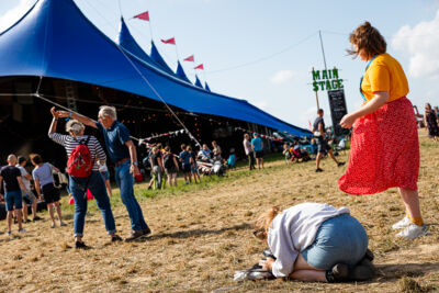 Sfeer vrijdag @ Dranouter, picture 9, photographed by Chris Lippens - FrontView Magazine