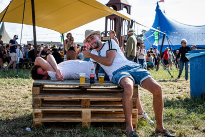Sfeer vrijdag @ Dranouter, picture 13, photographed by Chris Lippens - FrontView Magazine