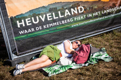 Sfeer vrijdag @ Dranouter, picture 17, photographed by Chris Lippens - FrontView Magazine