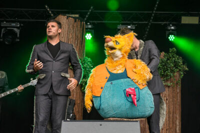 Meneer beer en de woeste wolven @ Linkerwoofer 2019, picture 24, photographed by Marc Verdonck - FrontView Magazine