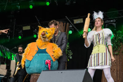 Meneer beer en de woeste wolven @ Linkerwoofer 2019, picture 27, photographed by Marc Verdonck - FrontView Magazine