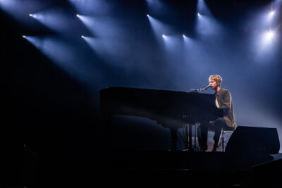 Tom Odell @ Dranouter, picture 3, photographed by Chris Lippens - FrontView Magazine