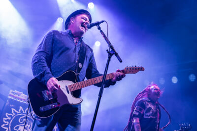 Levellers @ Fonnefeesten, foto 2, foto's door Danny Wagemans - FrontView Magazine