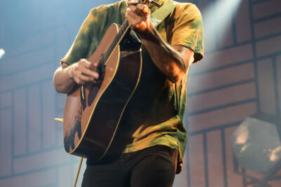 Milow @ Paal op Stelten, foto 6, foto's door Heidi Nys - FrontView Magazine