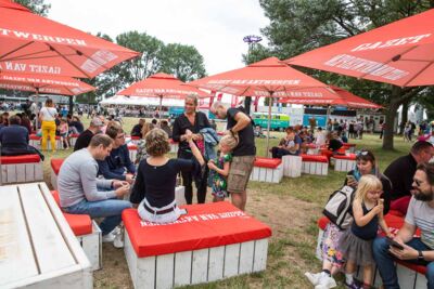 Sfeer zaterdag @ Linkerwoofer 2019, picture 40, photographed by Marc Verdonck - FrontView Magazine