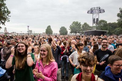 Sfeer zaterdag @ Linkerwoofer 2019, picture 59, photographed by Marc Verdonck - FrontView Magazine