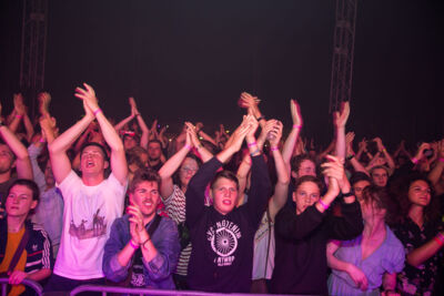 Sfeer zaterdag @ Linkerwoofer 2019, picture 82, photographed by Marc Verdonck - FrontView Magazine