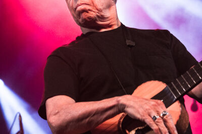 Los Lobos @ OLT Rivierenhof, picture 14, photographed by Tom Stessens - FrontView Magazine