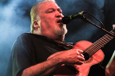 Los Lobos @ OLT Rivierenhof, picture 15, photographed by Tom Stessens - FrontView Magazine