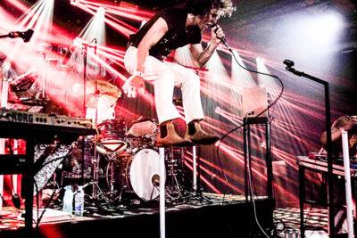 compact disk dummies @ lokerse feesten, foto 6, foto's door Gert Daemen - FrontView Magazine