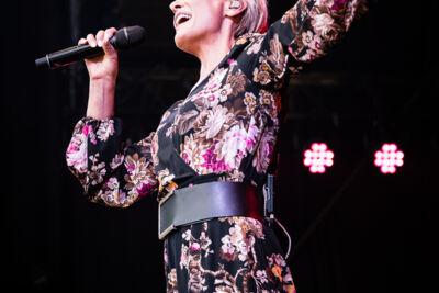 Dana Winner @ Fonnefeesten, foto 11, foto's door Danny Wagemans - FrontView Magazine