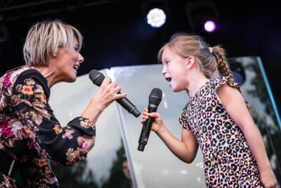 Dana Winner @ Fonnefeesten, foto 20, foto's door Danny Wagemans - FrontView Magazine
