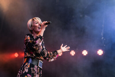 Dana Winner @ Fonnefeesten, foto 24, foto's door Danny Wagemans - FrontView Magazine