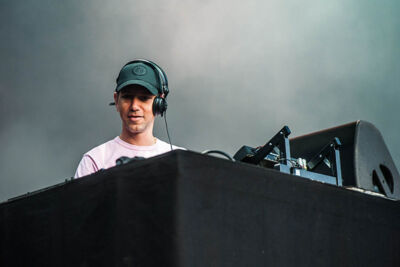 Tiga @ Lokerse Feesten, picture 5, photographed by Gert Daemen - FrontView Magazine