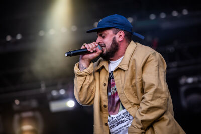Zwangere Guy @ Lokerse Feesten, picture 7, photographed by Chris Lippens - FrontView Magazine