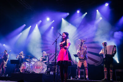 Heimatdamisch @ Fonnefeesten, foto 1, foto's door Danny Wagemans - FrontView Magazine