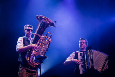 Heimatdamisch @ Fonnefeesten, foto 2, foto's door Danny Wagemans - FrontView Magazine