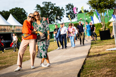 Sfeer vrijdag @ Rijvers Festival 2019, picture 5, photographed by Chris Lippens - FrontView Magazine