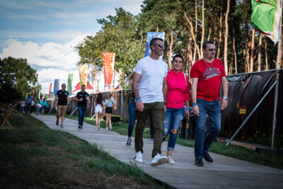 Sfeer vrijdag @ Rijvers Festival 2019, picture 8, photographed by Chris Lippens - FrontView Magazine