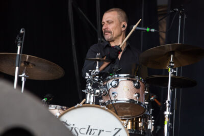 Fischer-Z @ Nostalgie Beach Festival 2019, foto 3, foto's door Marc Verdonck - FrontView Magazine