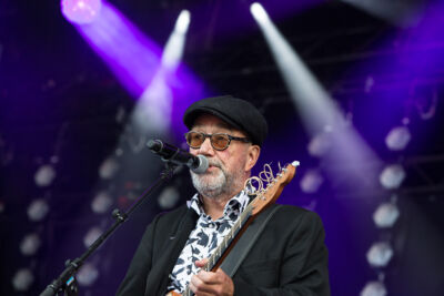 Fischer-Z @ Nostalgie Beach Festival 2019, foto 5, foto's door Marc Verdonck - FrontView Magazine
