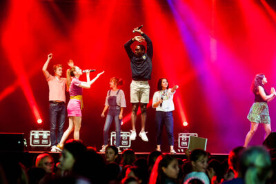 #LikeMe @ Rijvers Festival, picture 5, photographed by Gert Daemen - FrontView Magazine