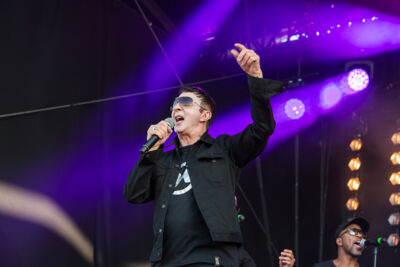 Marc Almond Nostalgie Beach Festival 2019, picture 7, photographed by Marc Verdonck - FrontView Magazine