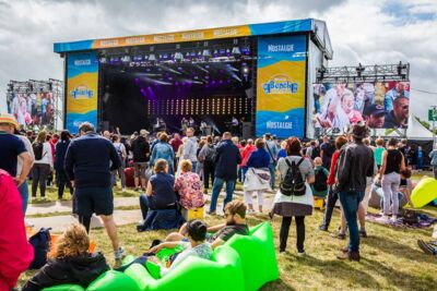 Sfeer @ Nostalgie Beach Festival 2019, foto 15, foto's door Marc Verdonck - FrontView Magazine