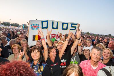 Status Quo @ Nostalgie Beach Festival 2019, picture 4, photographed by Marc Verdonck - FrontView Magazine