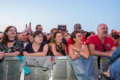 Status Quo @ Nostalgie Beach Festival 2019, picture 13, photographed by Marc Verdonck - FrontView Magazine