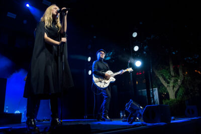 Hooverphonic @ OLT Rivierenhof, picture 10, photographed by Erwin Evrard - FrontView Magazine