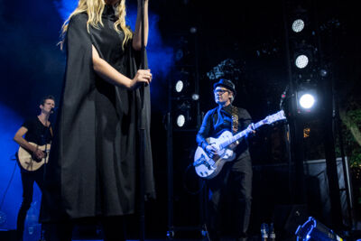 Hooverphonic @ OLT Rivierenhof, picture 11, photographed by Erwin Evrard - FrontView Magazine