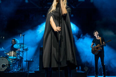 Hooverphonic @ OLT Rivierenhof, picture 12, photographed by Erwin Evrard - FrontView Magazine