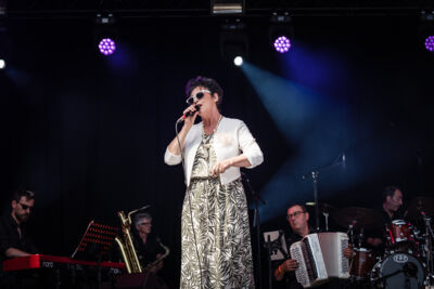 Jo Lemaire @ Fonnefeesten, foto 2, foto's door Danny Wagemans - FrontView Magazine