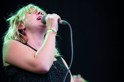 The Girl Who Cried Wolf @ Fonnefeesten, picture 10, photographed by Danny Wagemans - FrontView Magazine