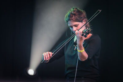 The Girl Who Cried Wolf @ Fonnefeesten, picture 18, photographed by Danny Wagemans - FrontView Magazine