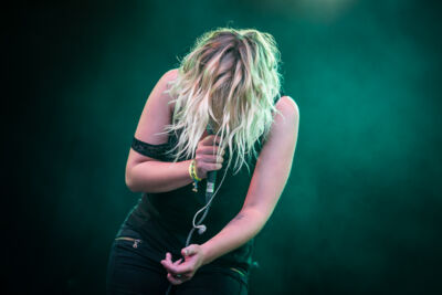 The Girl Who Cried Wolf @ Fonnefeesten, picture 23, photographed by Danny Wagemans - FrontView Magazine