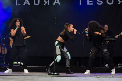 Laura Tesoro @ Bollekes feest 2019, picture 3, photographed by Marc Verdonck - FrontView Magazine