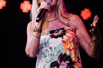 Micha Mara @ Fonnefeesten, foto 7, foto's door Danny Wagemans - FrontView Magazine