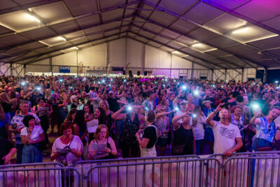 Vlaanderen Zingt (met Luc Caals) @ Schoten, picture 45, photographed by Dimitri Vanlommel - FrontView Magazine