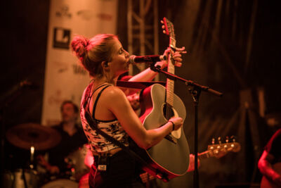 INE @ Hasselt Muziekterras, foto 6, foto's door Kristof Hayen - FrontView Magazine