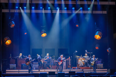 The Analogues - Abbey Road 50 Year Anniversary @ Lotto Arena, picture 1, photographed by Alex Wyckmans - FrontView Magazine